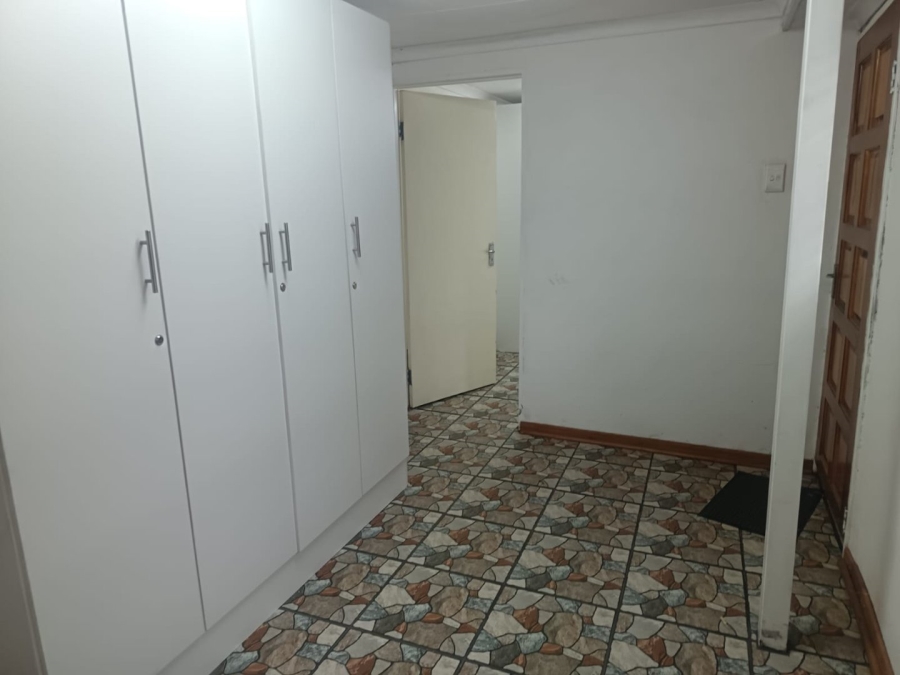 5 Bedroom Property for Sale in Royldene Northern Cape